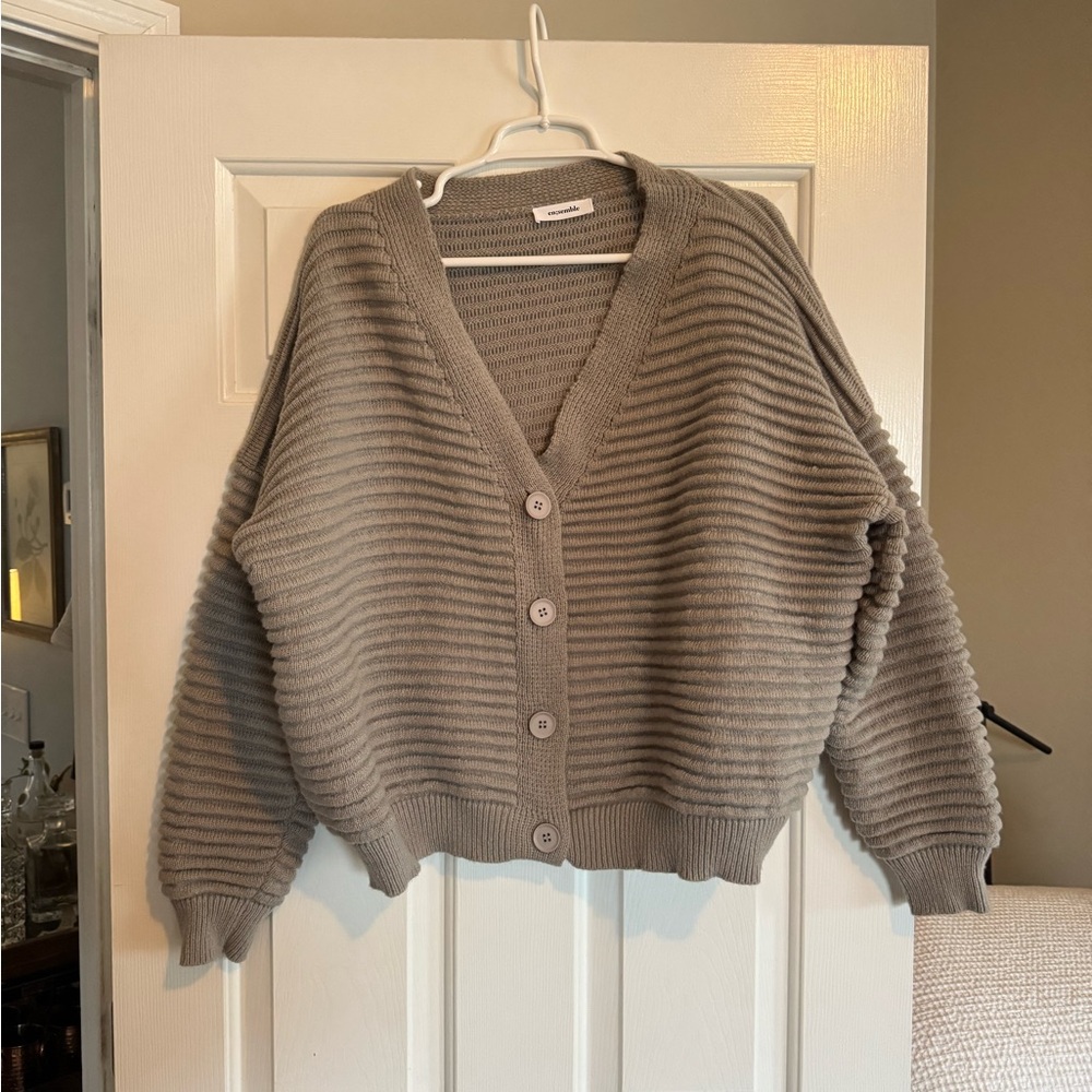 Oversized Gray Sweater with Buttons